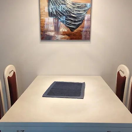 Amanda By Rujana Binz