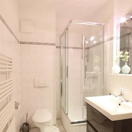 Amanda By Rujana 아파트