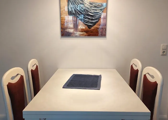 Amanda By Rujana Binz