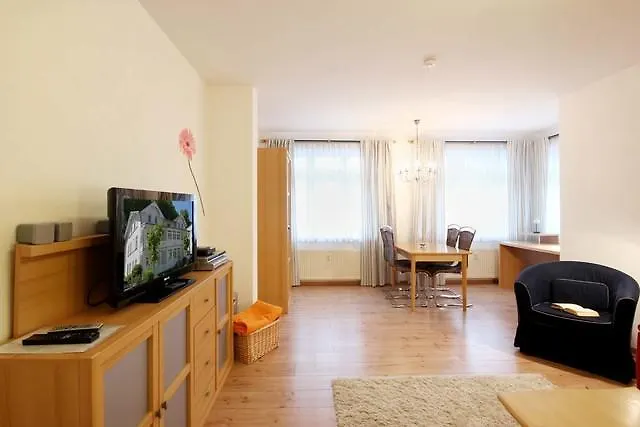 Amanda By Rujana * Binz